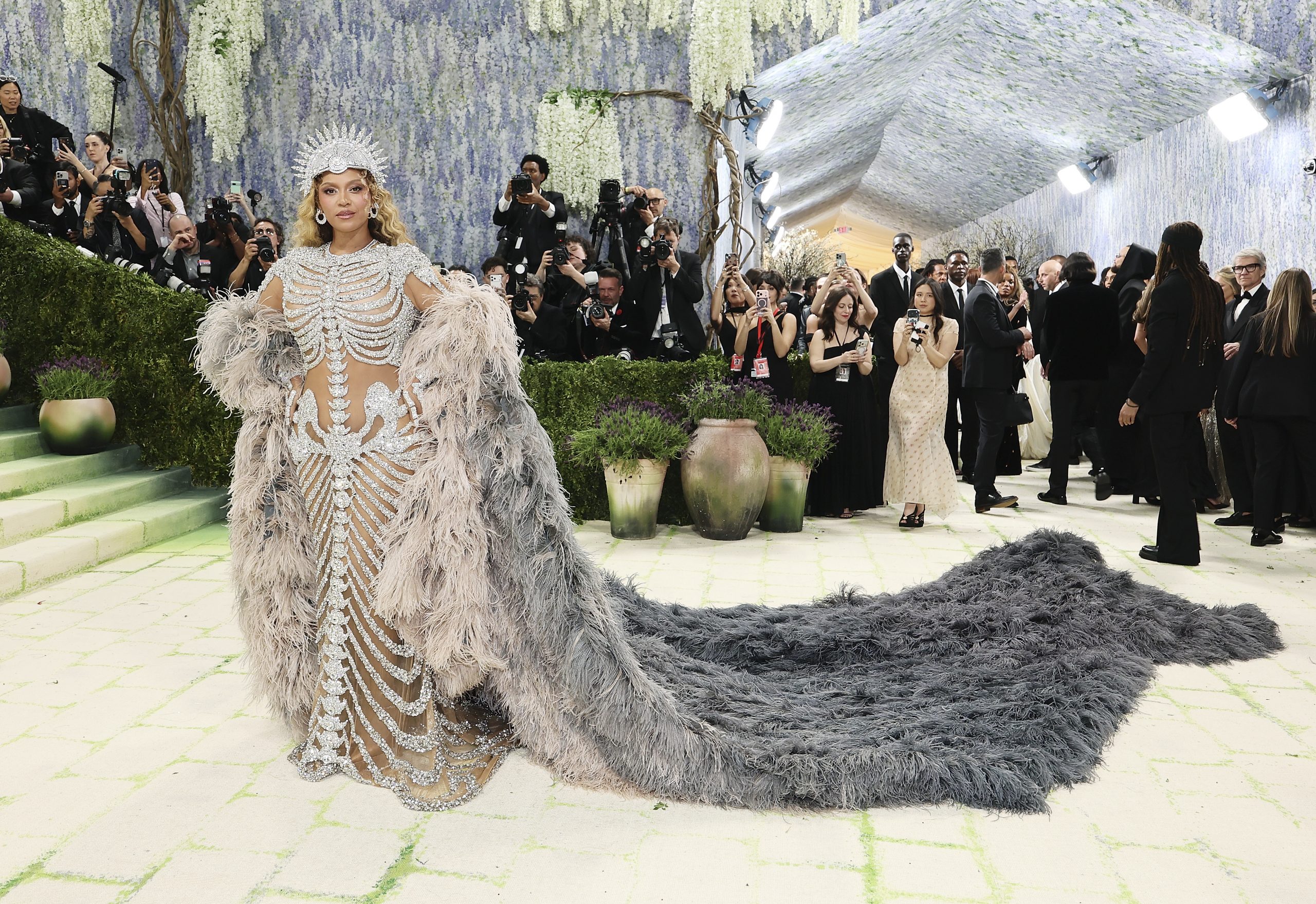 Бейонсе впервые за 10 лет появилась на Met Gala