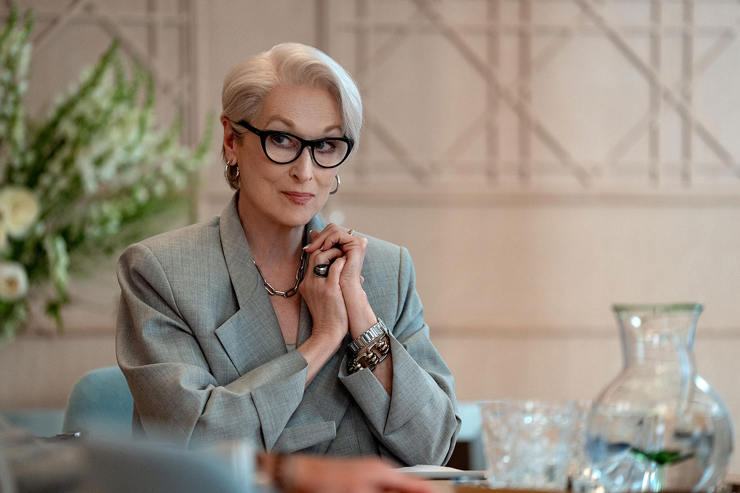 «Дьявол носит Prada-2»: все еще смешное, но уже не такое сатирическое кино о журналистике