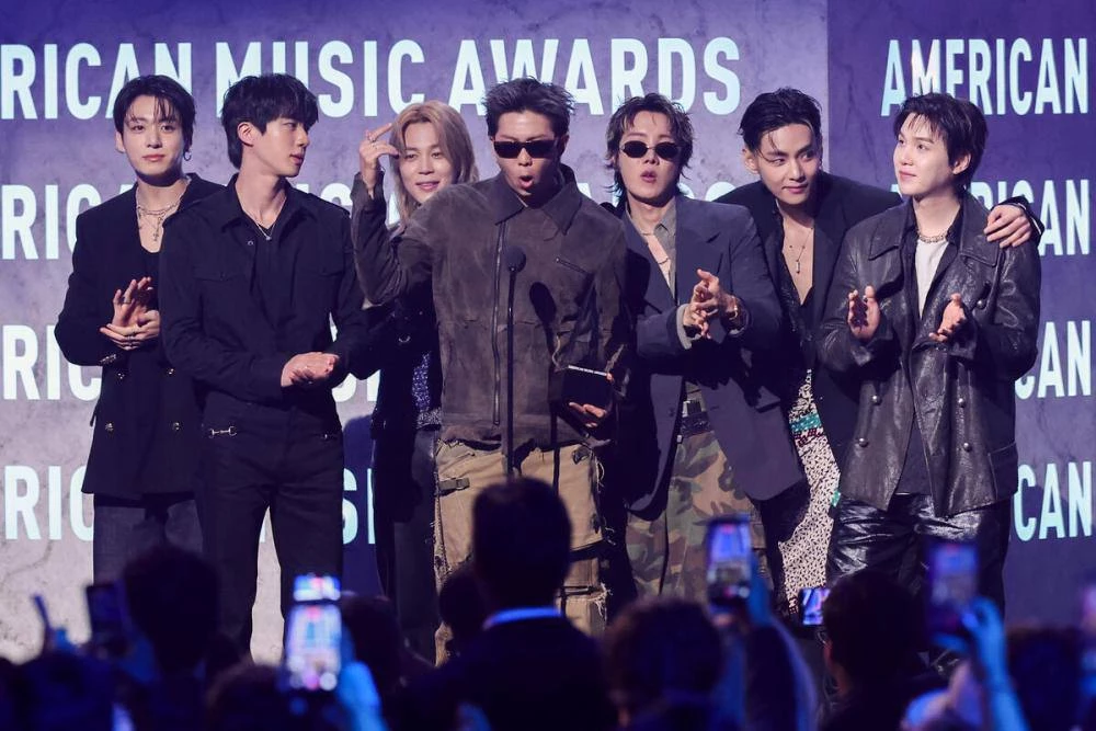 В Лас-Вегасе прошла 52-я церемония вручения American Music Awards (фото 1)