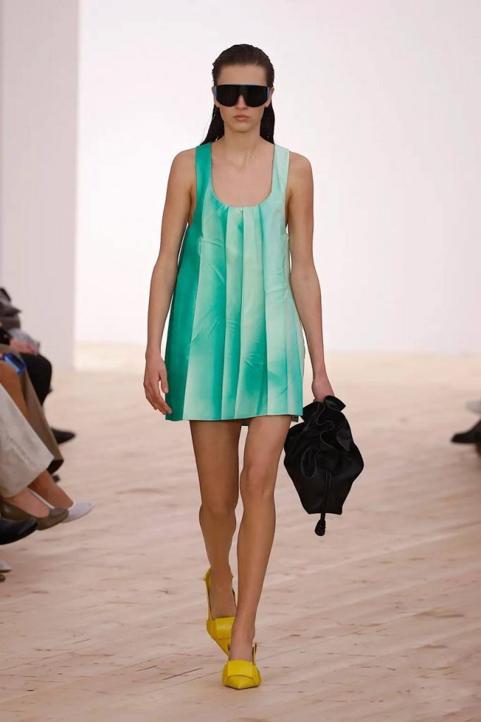 Loewe SS26