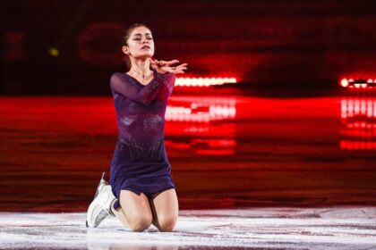 Российских фигуристов допустили до международных соревнований