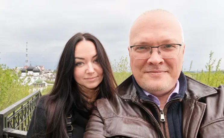 Александр Соколов с женой