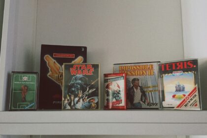 видеоигры, коробки от видеоигр, игры на дисках, гейминг, ретро-игры