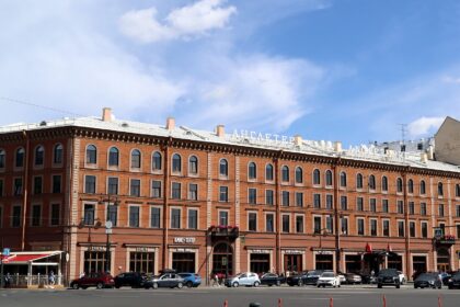 «Англетер» после смерти Есенина и бутик-отель от Павла I: топ-5 работающих гостиниц, вошедших в историю России