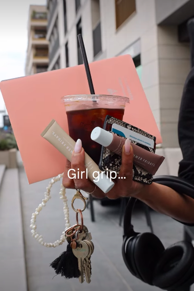 Что такое girl grip и почему это делает каждый из нас?